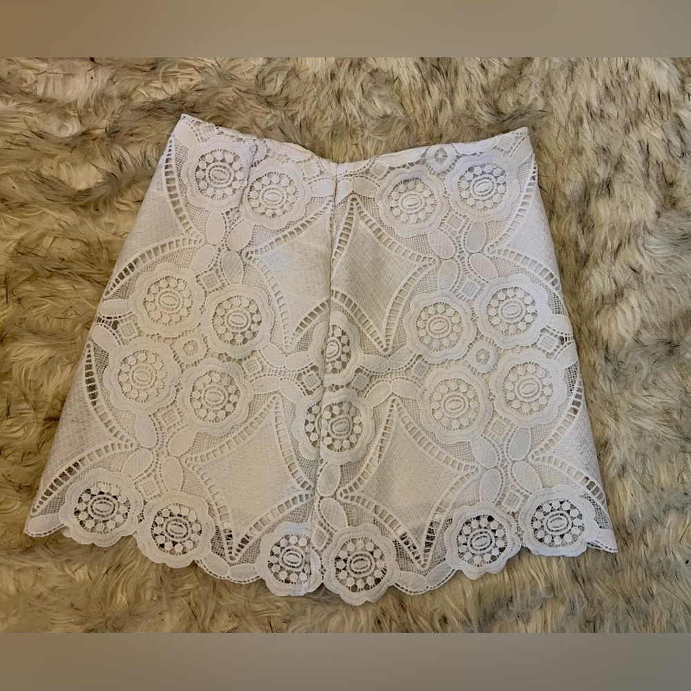 Abercrombie & Fitch White Lace Mini Skirt